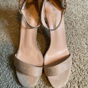 Dream Pairs Women's Beige Heeled Sandals